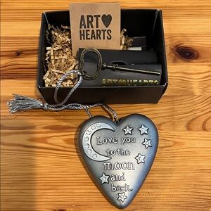 Art🖤Hearts “Love You to the Moon and Back” heart keepsake•Limited edition